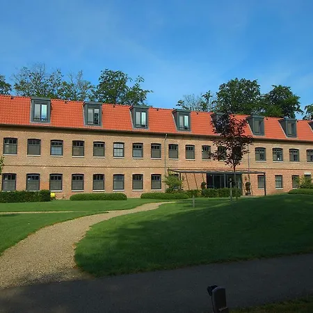 De Kastanjefabriek 호텔 4*