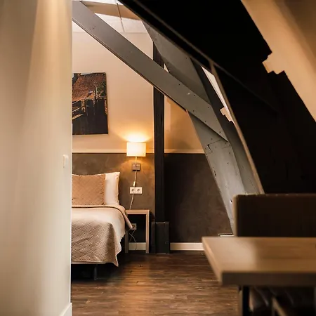 De Kastanjefabriek 4*