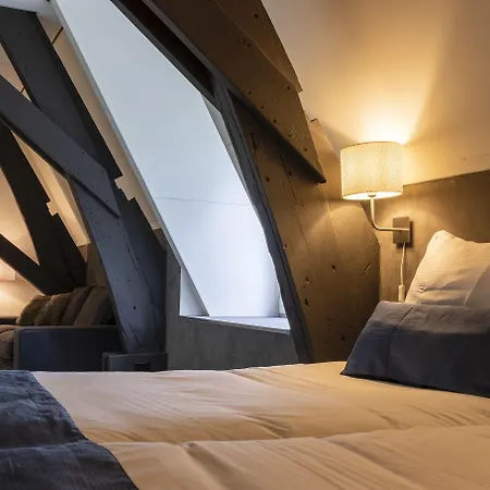 De Kastanjefabriek Hotel 4*