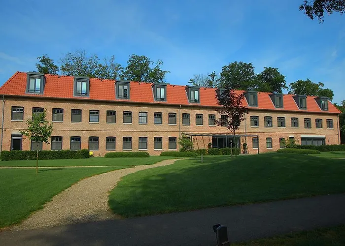 De Kastanjefabriek Hotel 4*