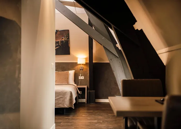 De Kastanjefabriek 4*