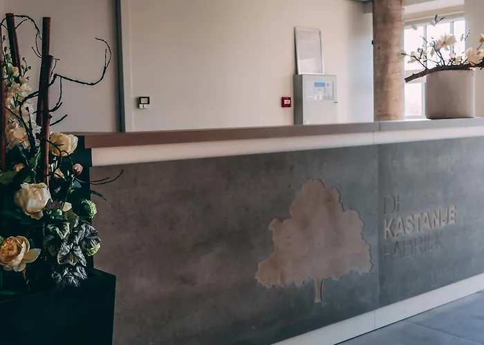 Hotel De Kastanjefabriek 4*