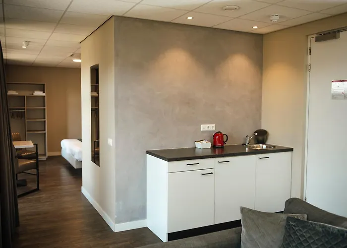 De Kastanjefabriek Hotell 4*